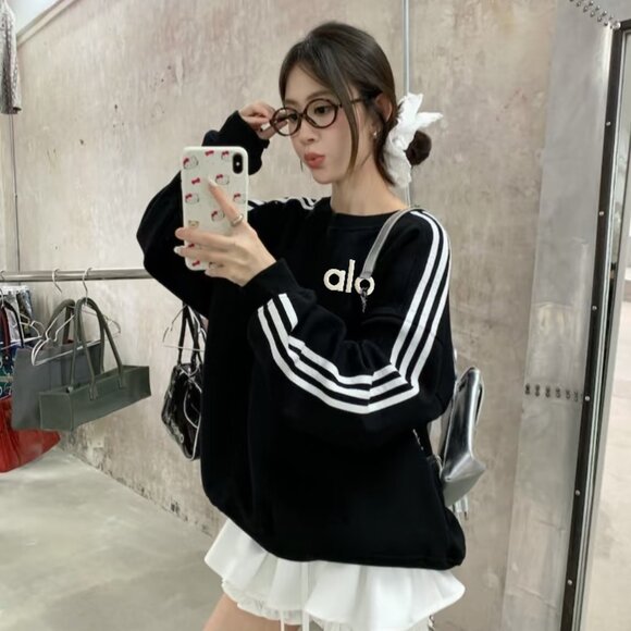 ALO Yoga Sweaters - LUXURY BLACK AND WHITE OVERSIZED SHIRT